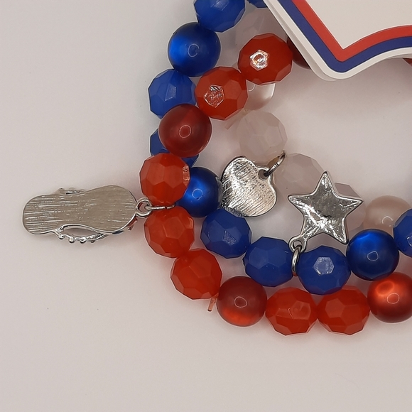 Fourth Of July charm bracelet. - Picture 7 of 7